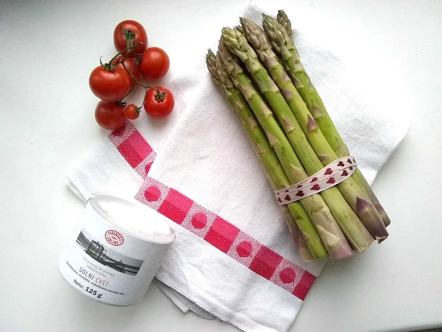 Asparagus bunch.jpg