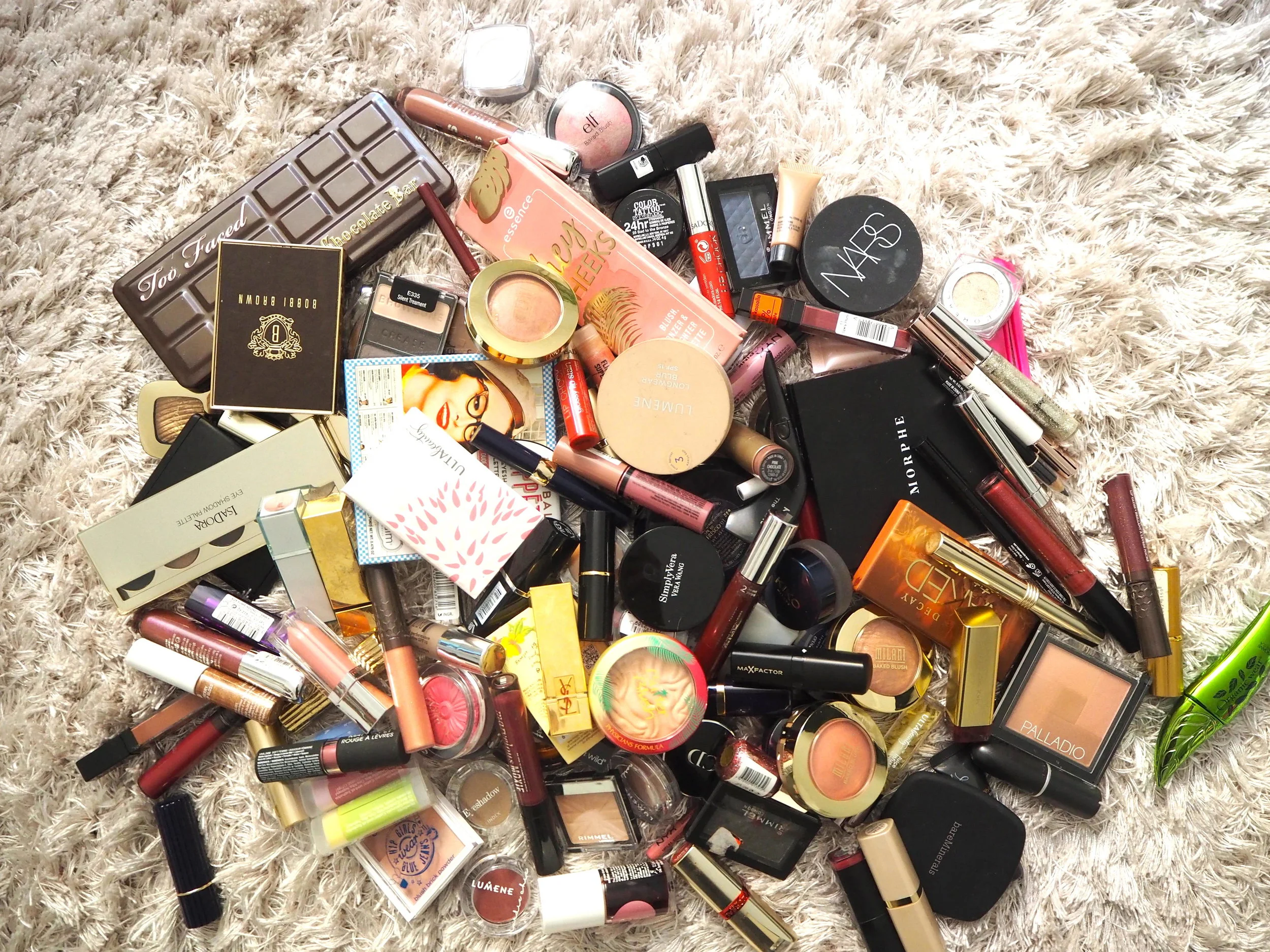 makeup_collection.jpg
