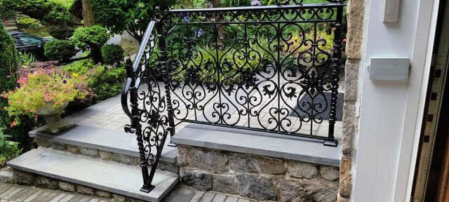 Ornamental fence design