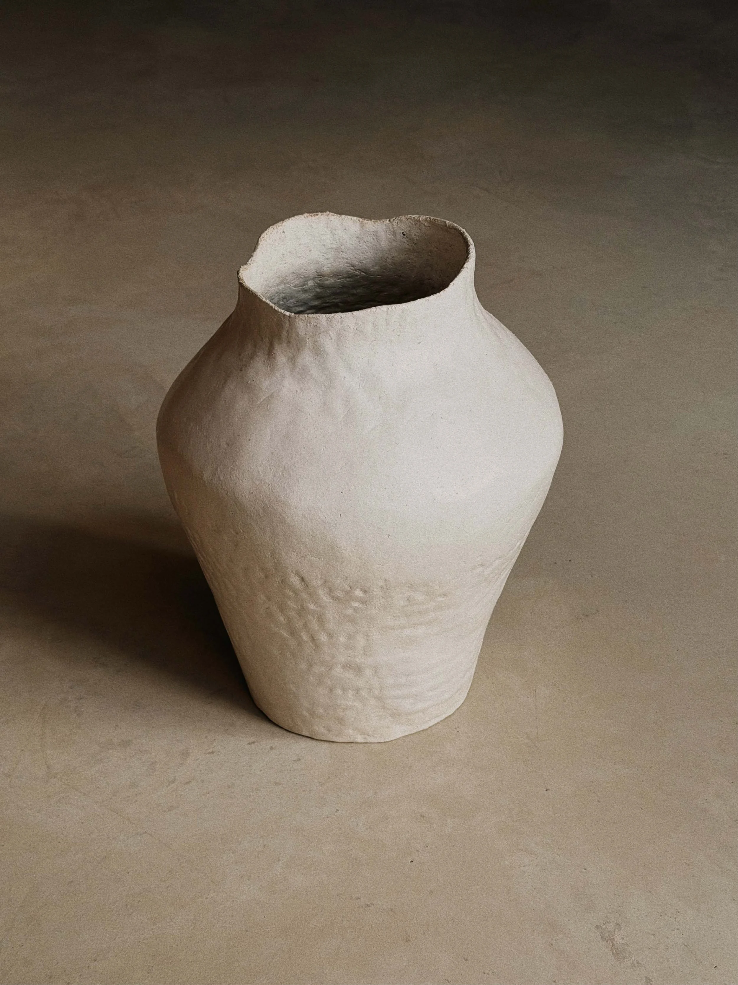 Ceramics MIM Line Vase LQ.jpg