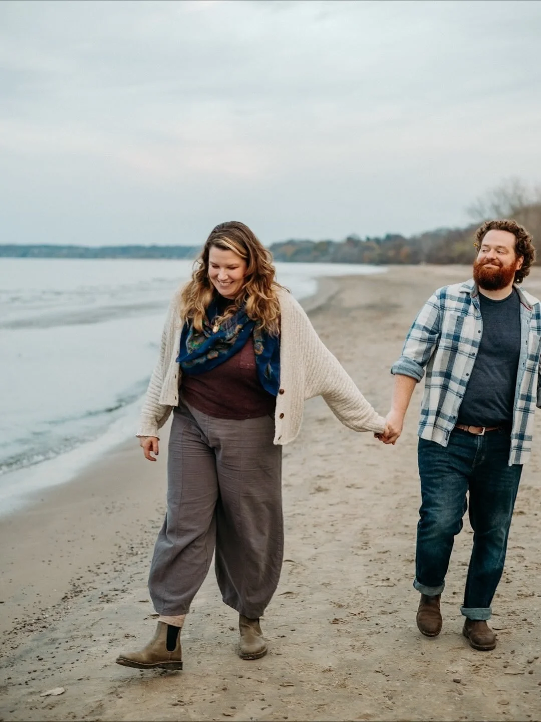 can't wait for @hinterland.roc's wedding coming up 🥺🥺🥺 it'll be just as magic as their engagement, i just know it ✨🌲🍂

#rochesterwedding #durandeastmanpark #rochesterny #explorerochester #rochesterweddingphotographer #rochesterphotographer #roch