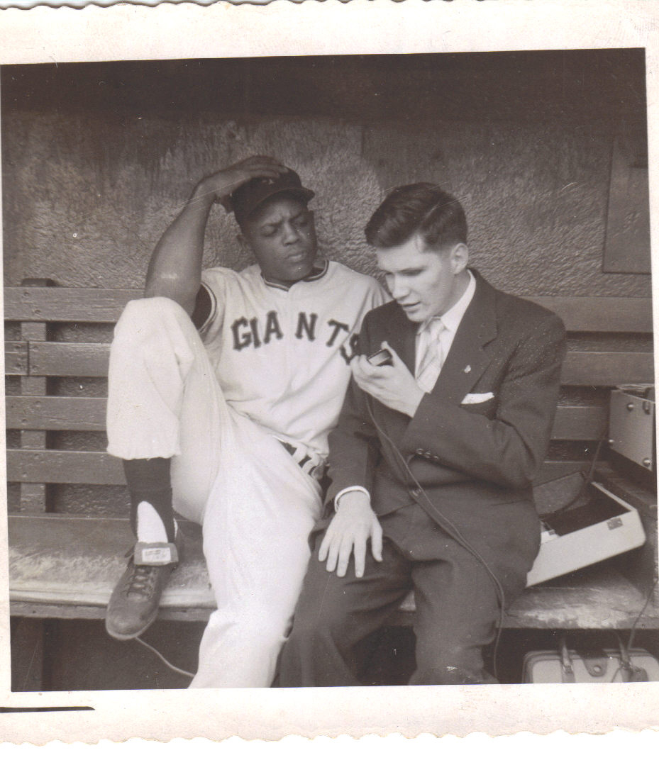 Ed interviews Willie Mays, September 8, 1957.jpg