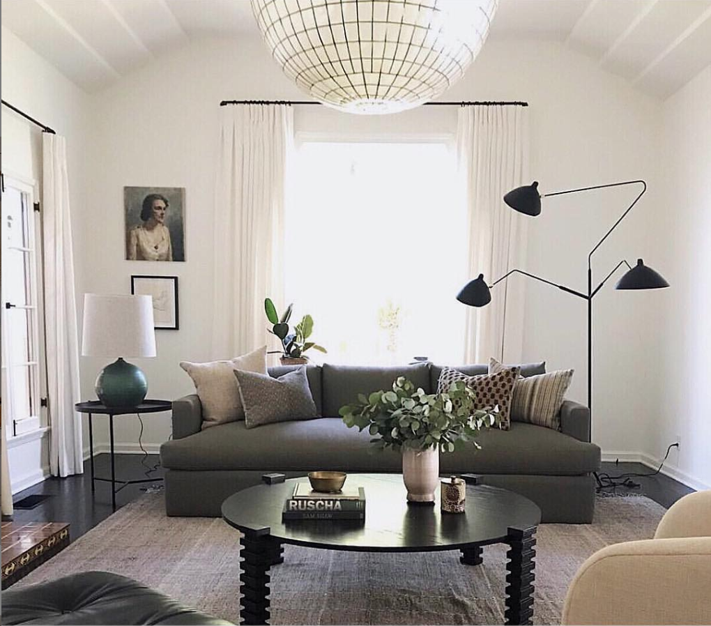 green accent color, green color trend 2019, green sofa