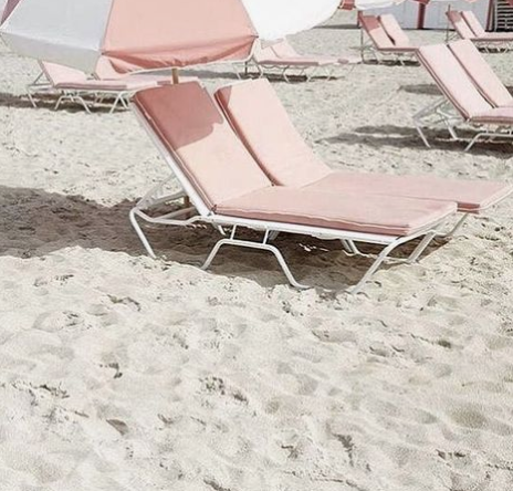 pink beach chairs, pink summer