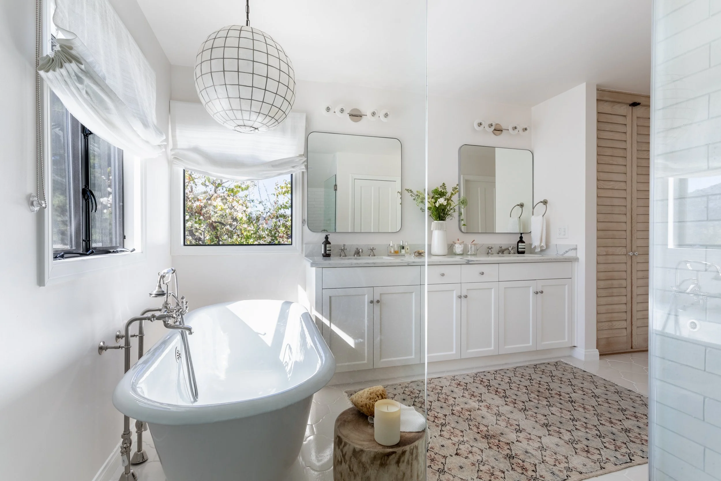 Palisades Bath Time Warp Remodel