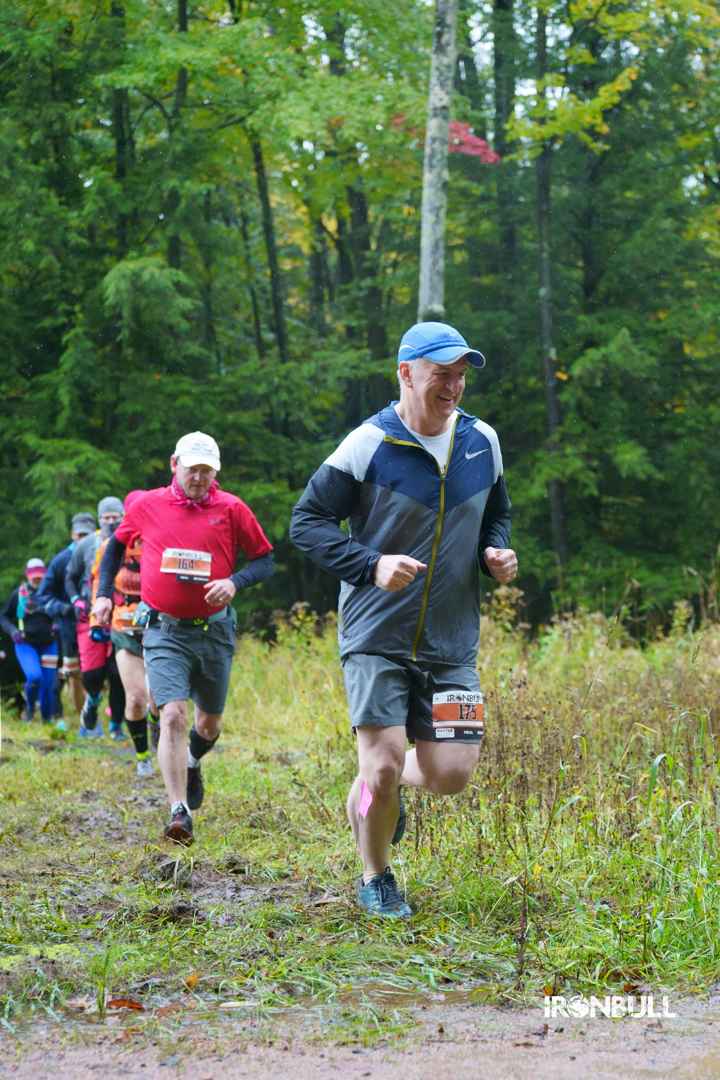 Dave Eckmann (#164) sets a solid pace in the pack of the 15k race. Photo credit: Gregory T Photography LLC