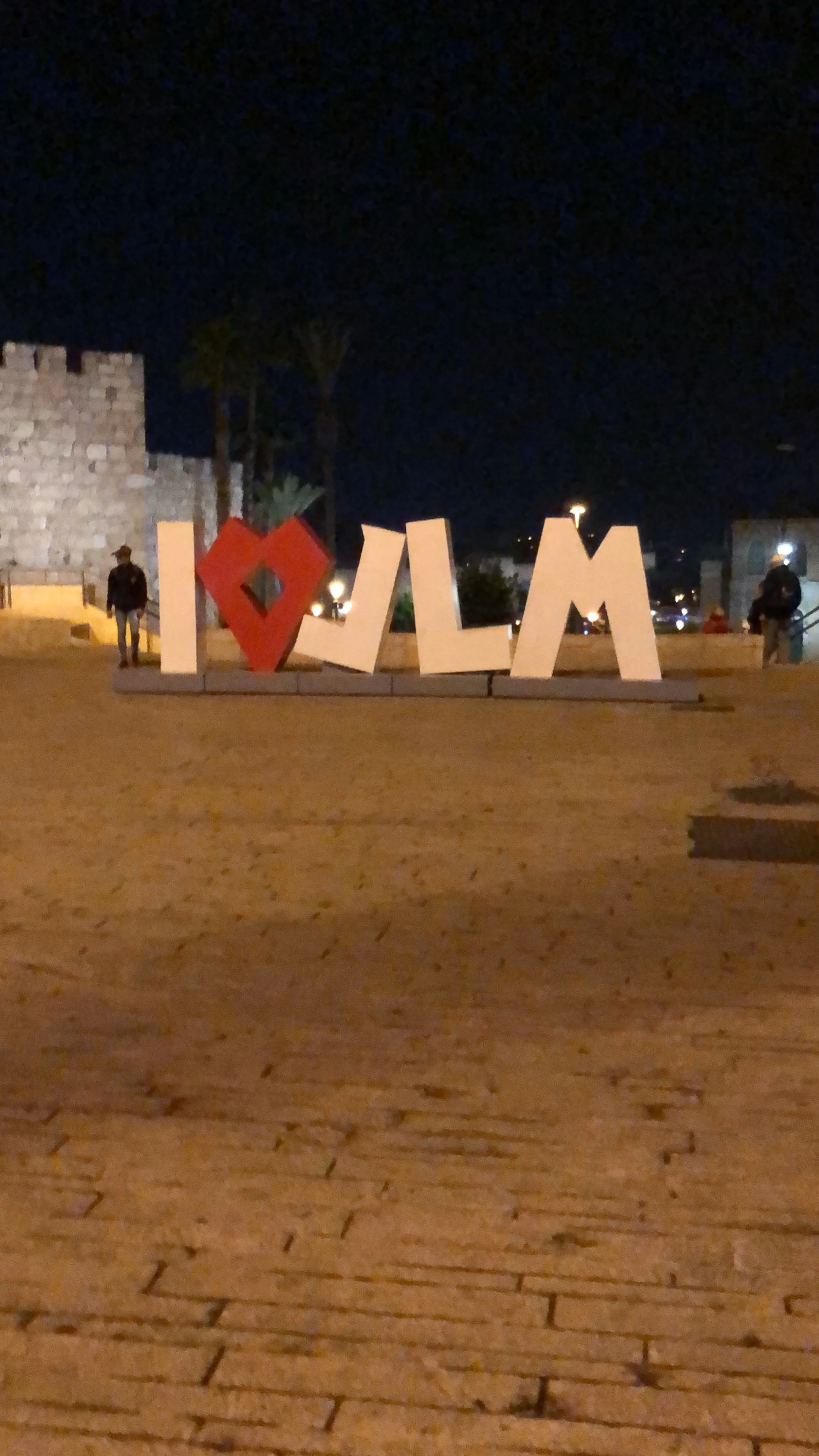 Steph in Israel. Day 5. I ❤ JLM.