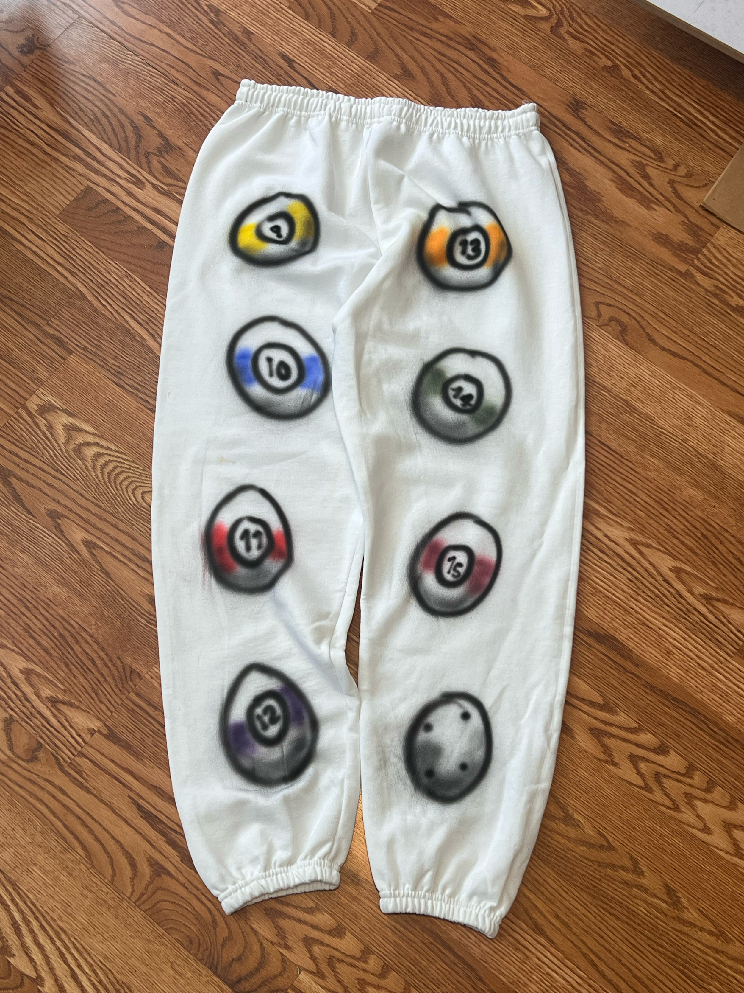 pool-pants-color-back.png