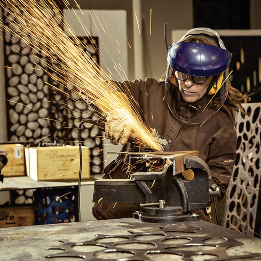 Heavy Metal : Artist Carolina Sardi | Luxe Interiors + Design