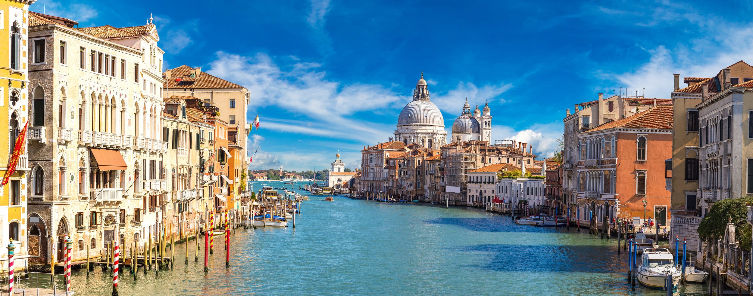 Venus-Travel-Venice-Italy-Beautiful-Scenery-Home.jpeg