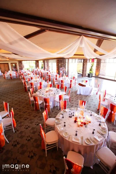 Arroyo-Room-Chiavari-Chairs-Draping-by-Naakiti-Floral-Design-Sit-on-This