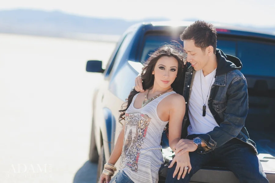 engagement-session-las-vegas-dry-lake-bed