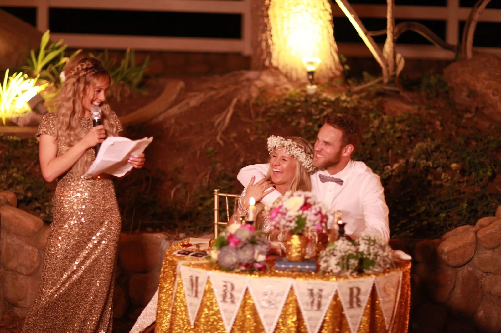 maid of honor giving toast to bride and groom at a wedding. las vegas wedding planner.