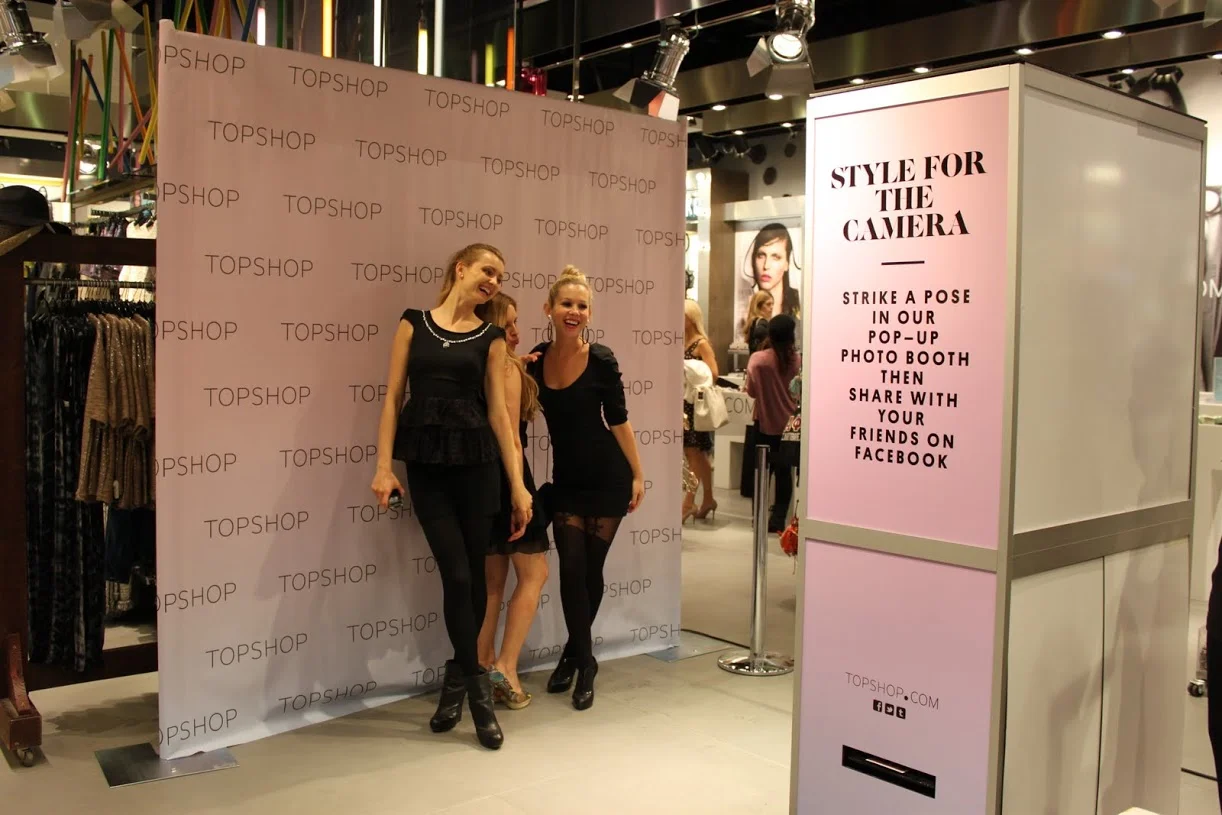 open air photo booth