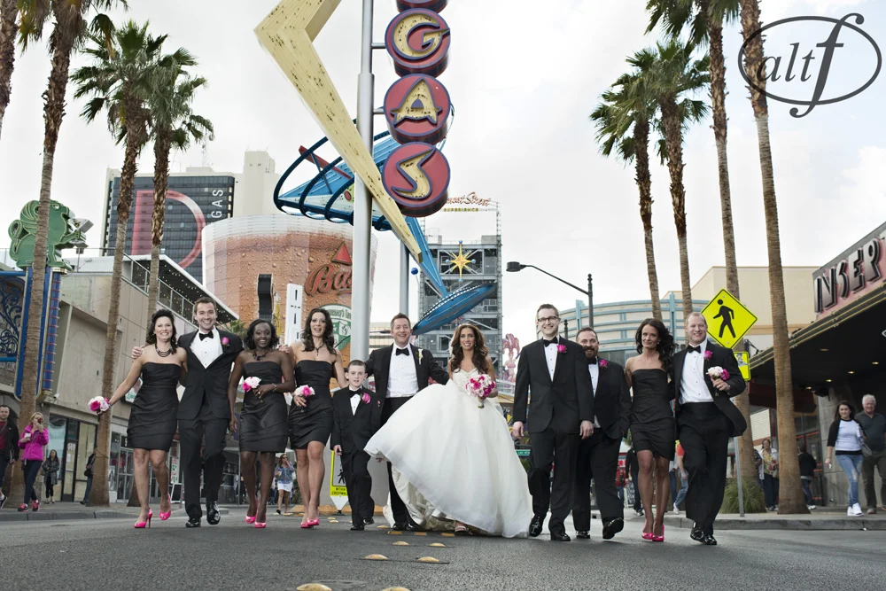 downtown-las-vegas-bridal-party-portrait.jpg