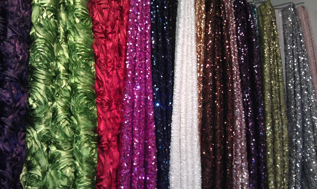 la tavola linens sequin and rosette