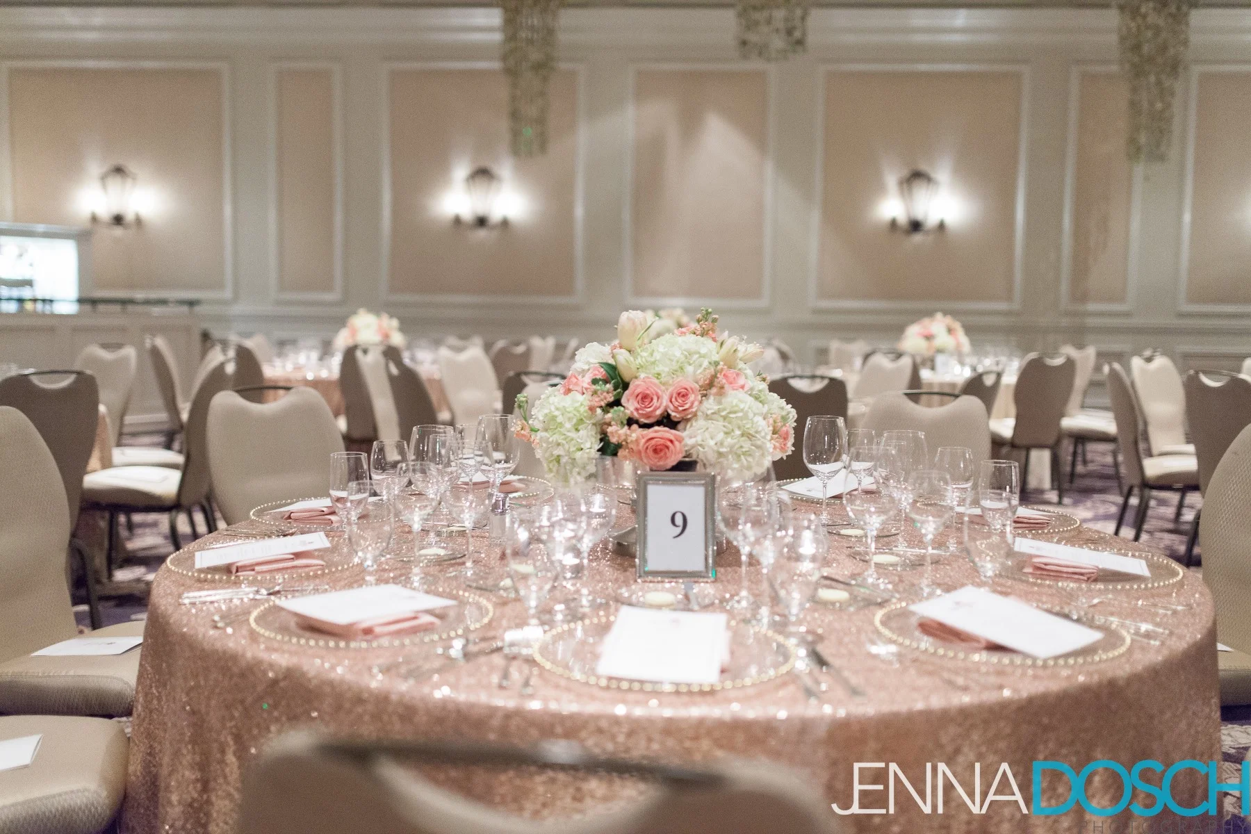 tisoh-gala-bellagio-gold-sequin-linen