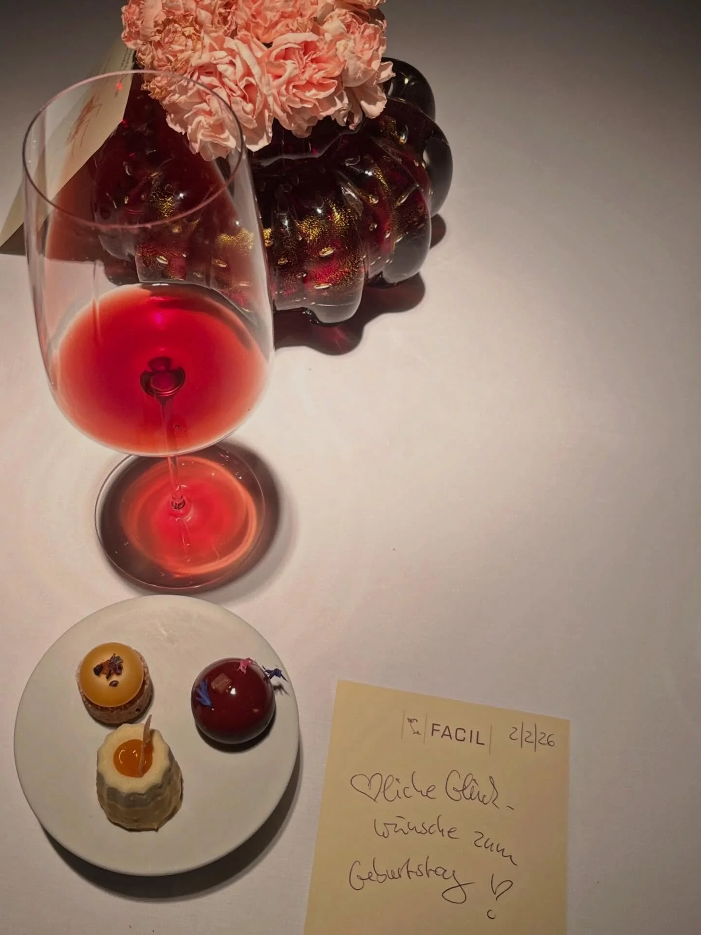 &bull; 02.02.2026 &bull;

One day older, forever happier 💫 Thank you all for your lovely words and affection 💛 #luckiest 
.
.
#happybirthday#personalstylistberlin#personalshopperberlin#cheers