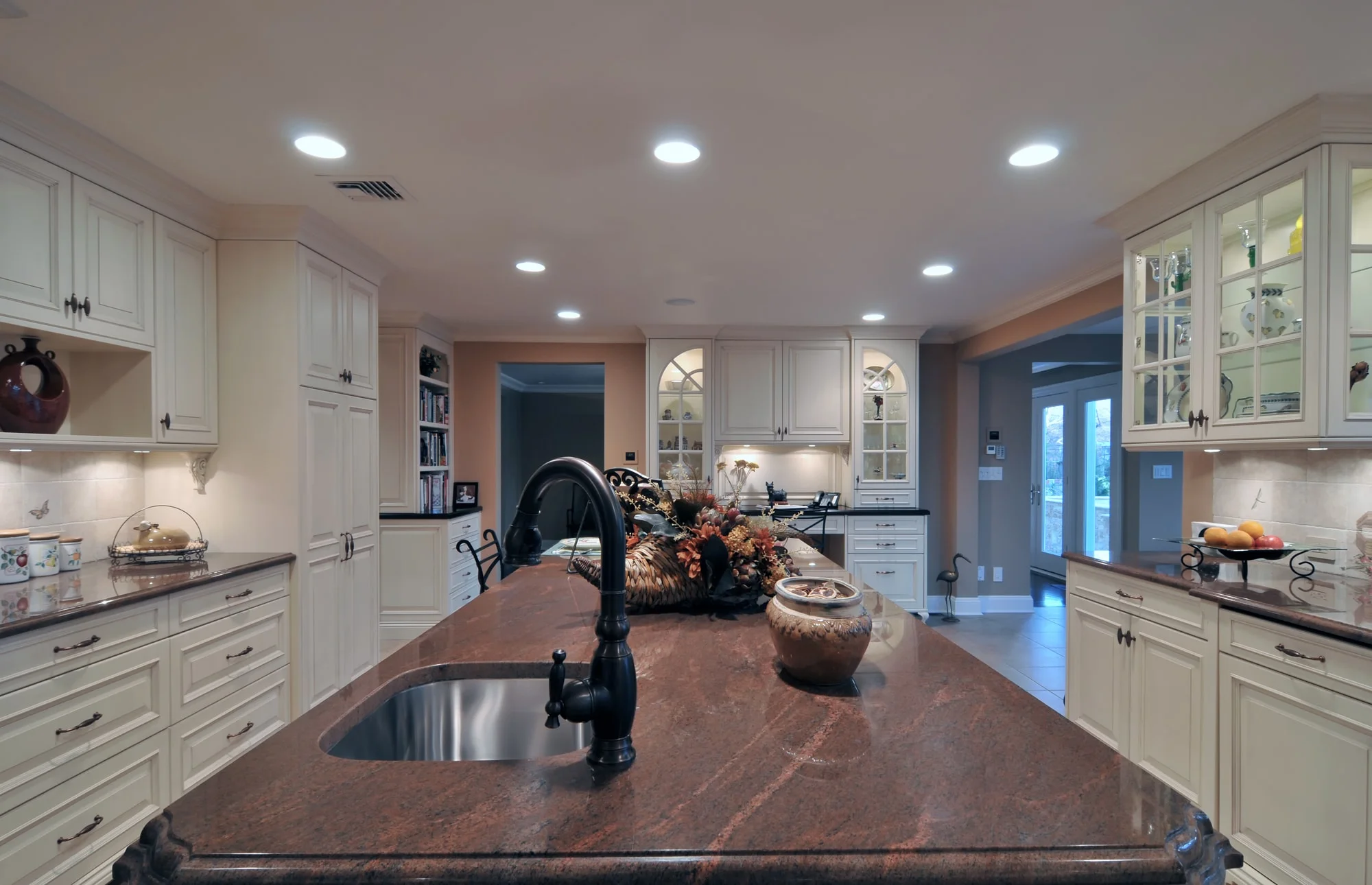 Showplace Kitchen Kitchen Remodel In Long Island Showcase Kitchens Long Island Custom Kitchen Remodeling