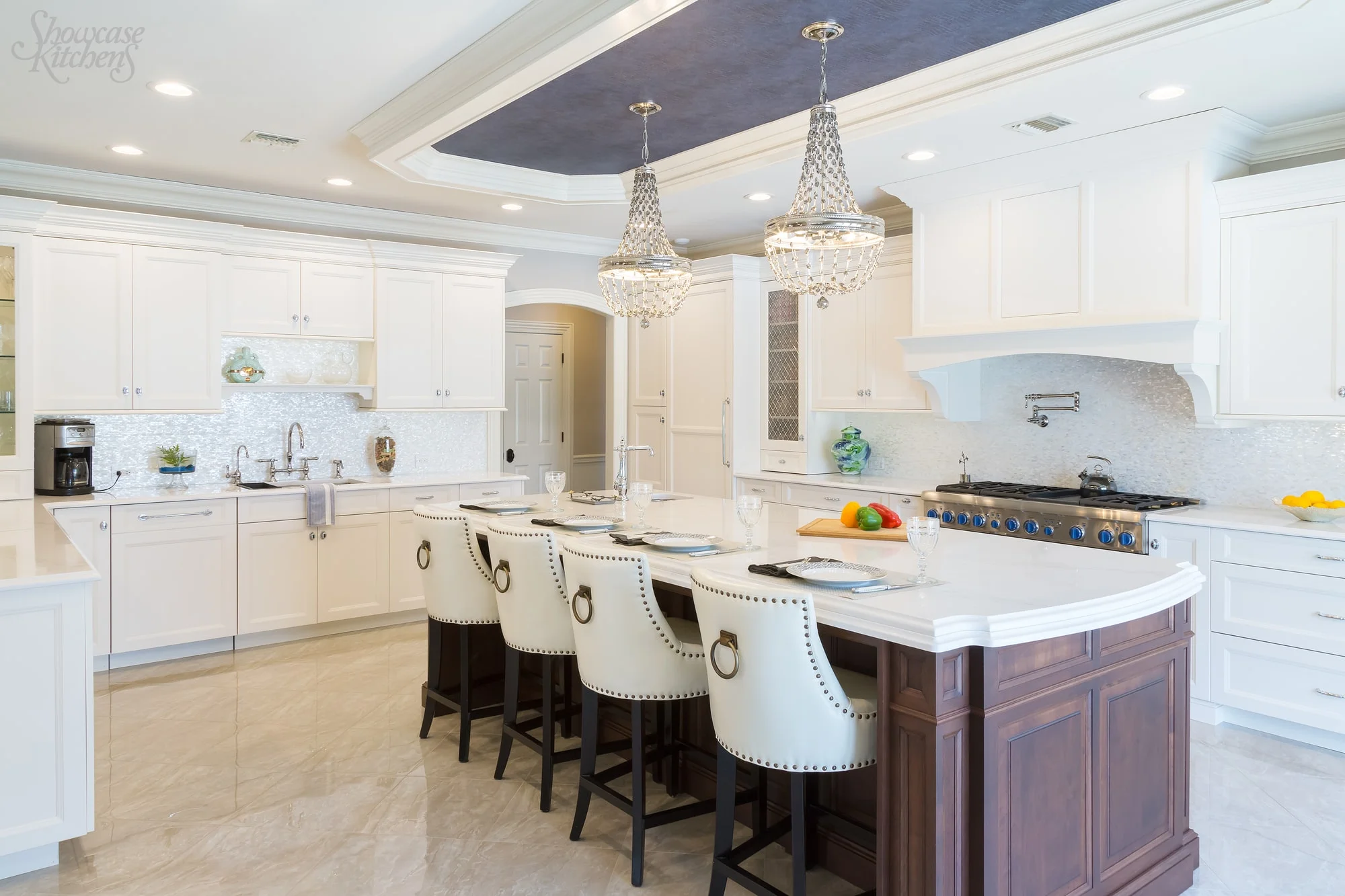 It S All In The Details Contemporary Kitchen Makeovers In Long