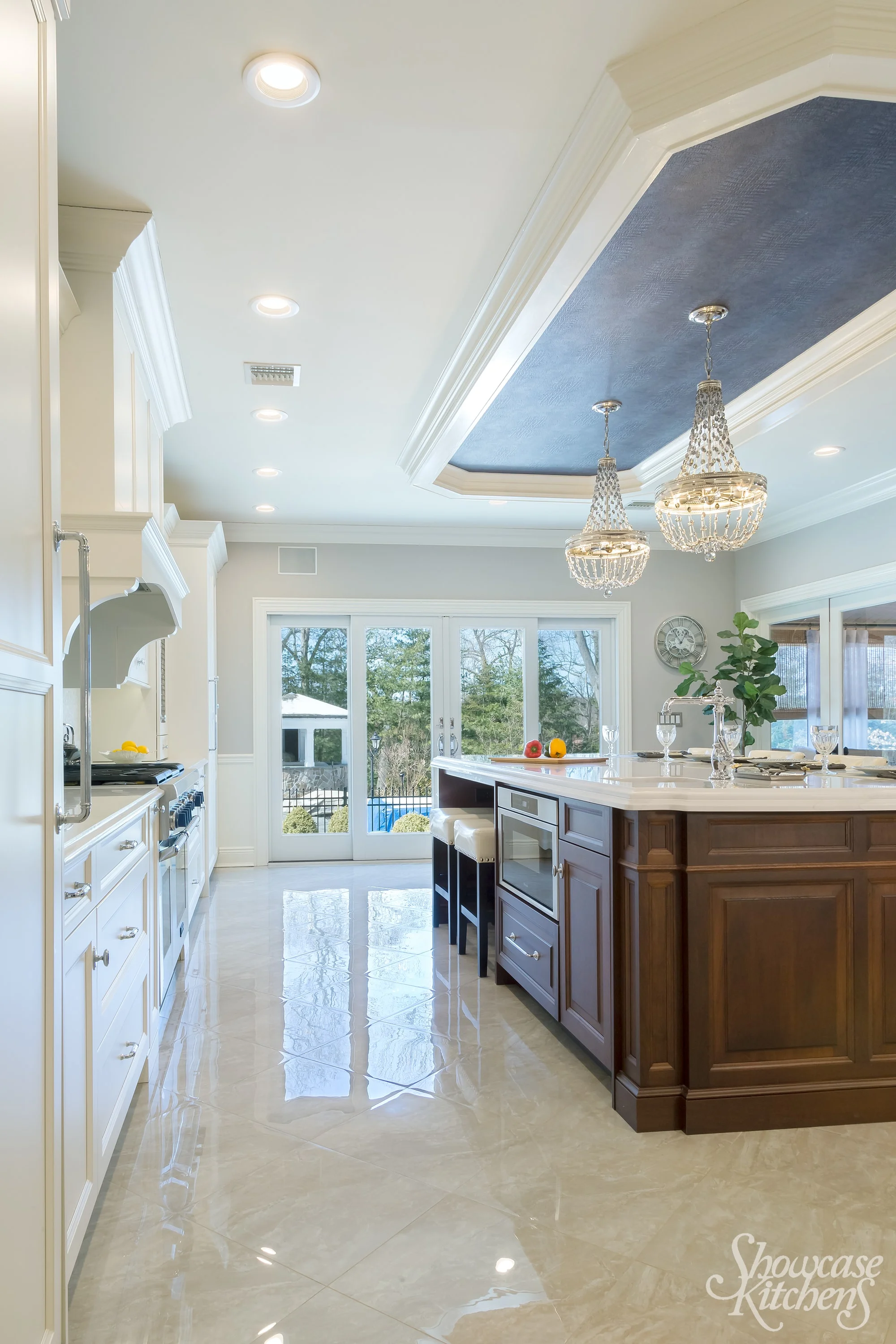 It S All In The Details Contemporary Kitchen Makeovers In Long