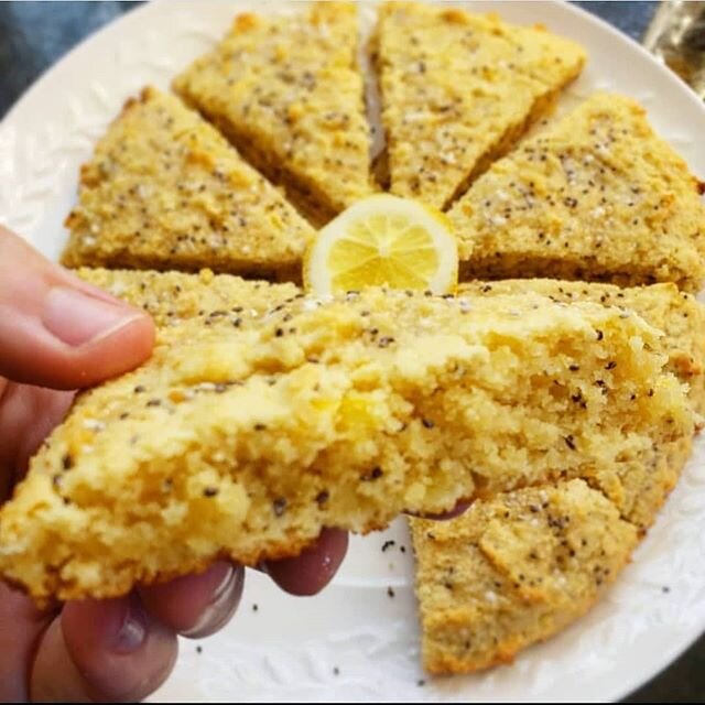 Its citrus season and this Paleo/low carb scone recipe will brighten any morning. 
1 1/3&nbsp;cup&nbsp;blanched almond flour. 
1/2&nbsp;cup&nbsp;arrowroot flour or 1/4 cup coconut flour + 2 tbsp tapioca flour for low carb. 
1&nbsp;teaspoon&nbsp;bakin