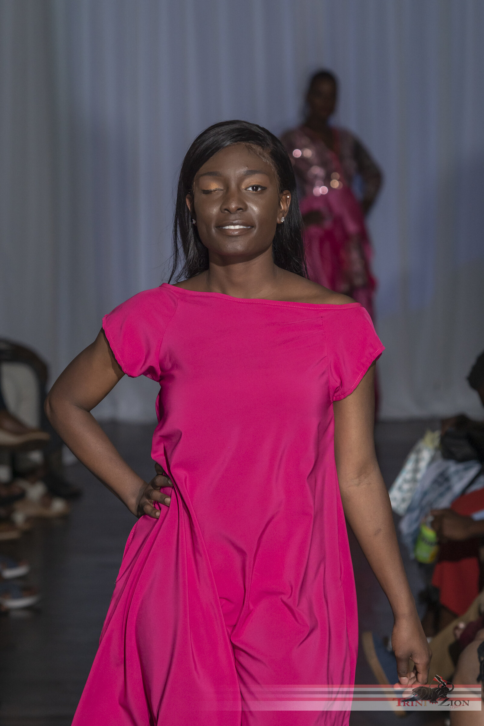 ExquisiteFashionShow2019-1538.jpg