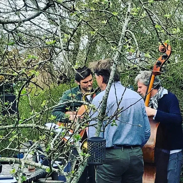 Spring rehearsal in the garden with Willow Trio. #JakobMygind #ThomasSejthen