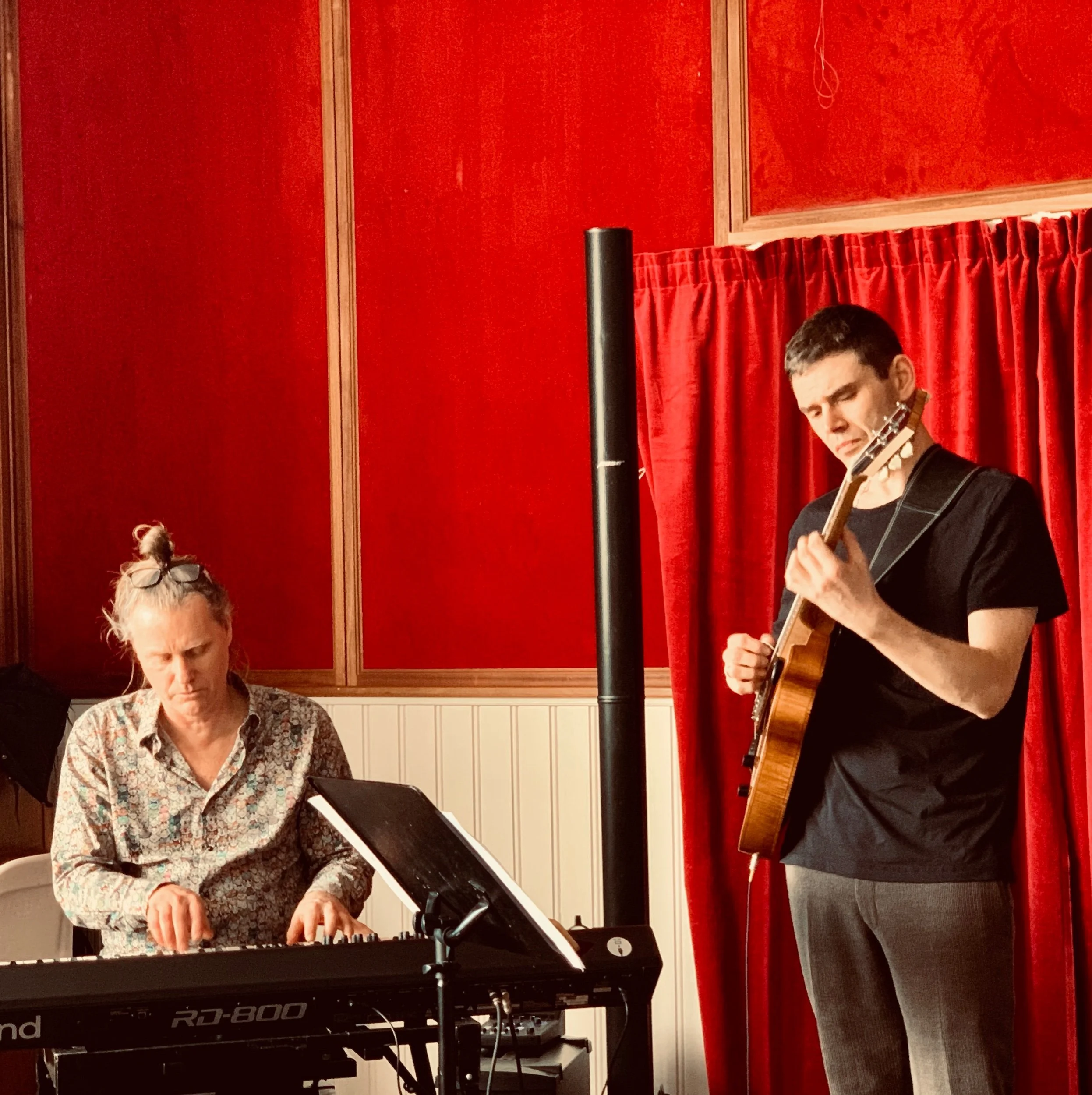 Duo with amazing piano player Carsten Kjær at the local cinema