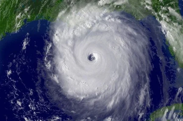 a hurricane.jpg