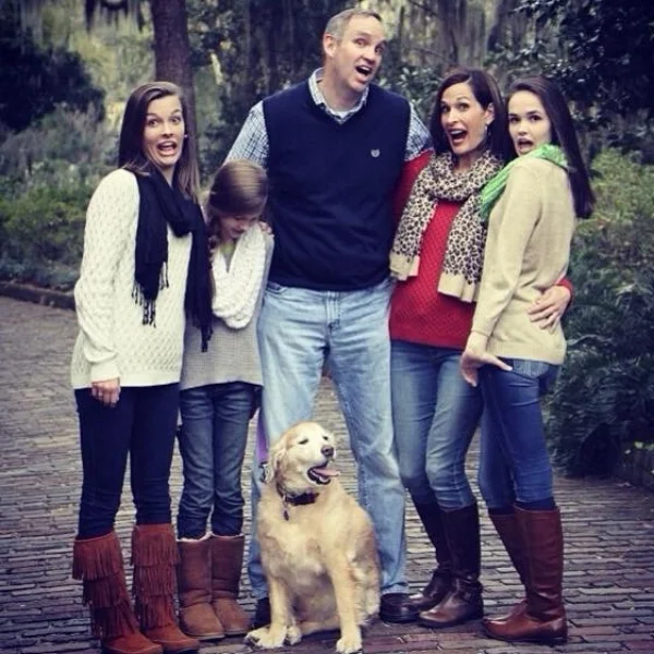 a dogs1.jpg