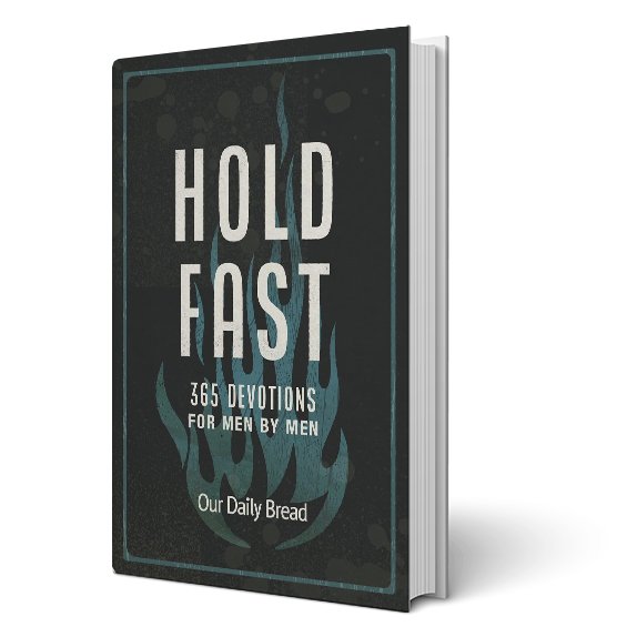 Hold Fast: 365 Devotions for Men by Men