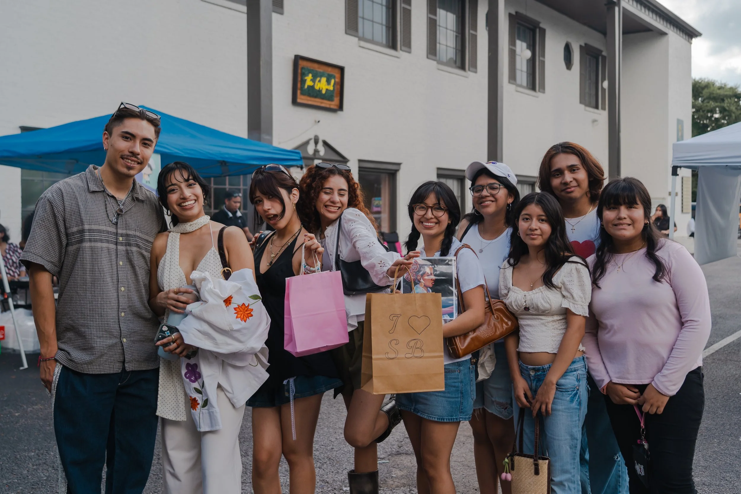 veranito market_160.jpg