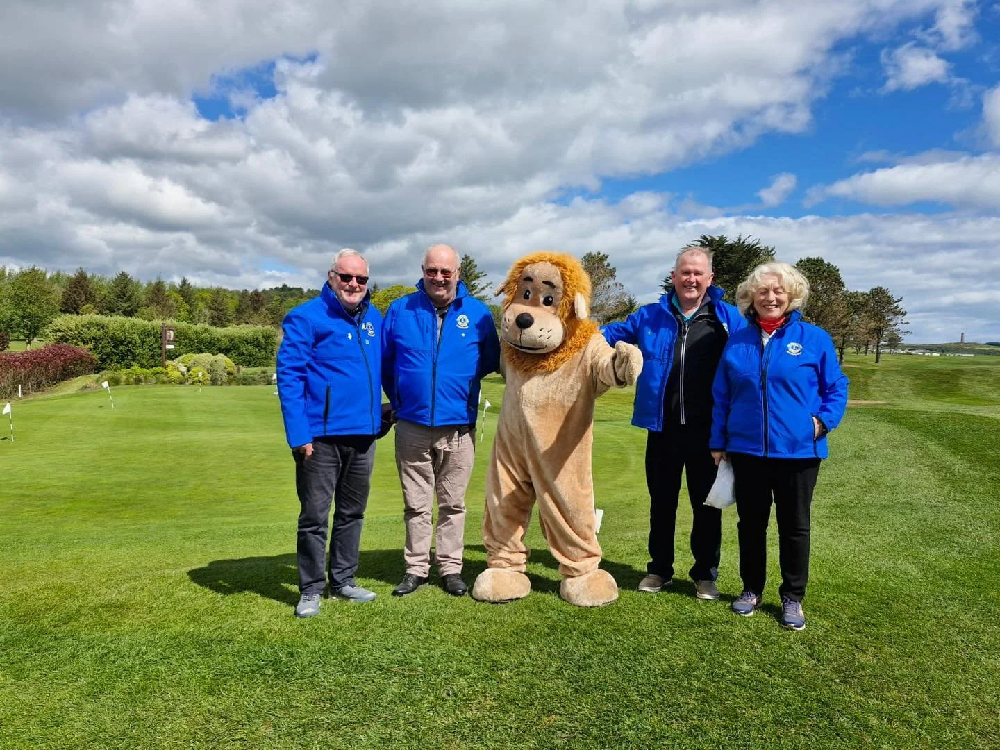 Members of the Sugarloaf Lions Club were delighted to support the Wicklow Lions Club Golf Tournament Fundraiser today in Wicklow.

It was a wonderful day of fellowship, community spirit, and fundraising in support of great causes. We were proud to jo