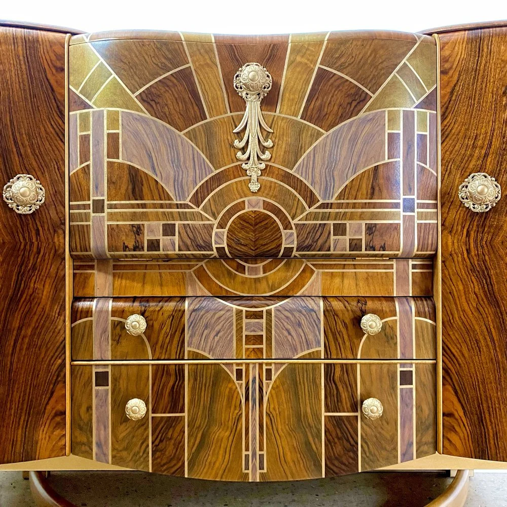 vintage-refinished-art-deco-cocktail-cabinet-for-sale-eclectica-projects-uk-detail-1.jpg
