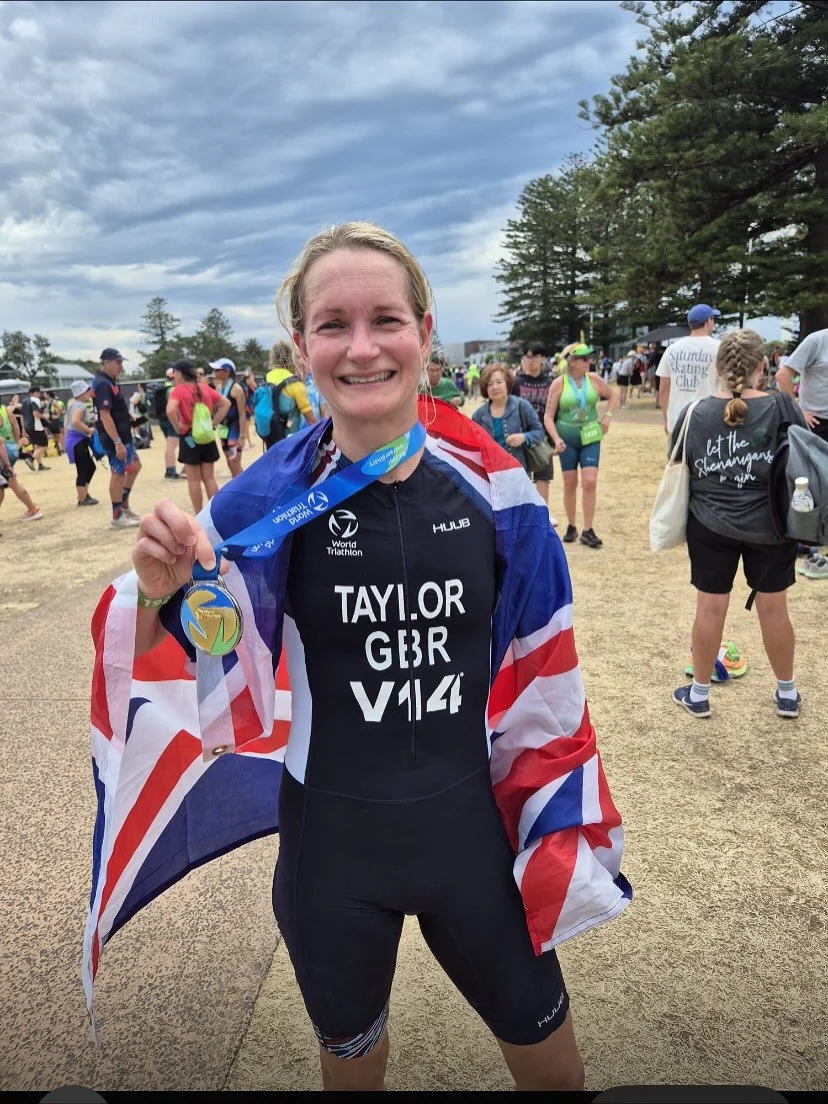 It's like we planned it ... 🤣

What a legend... @nicola.pigott.77 made her trip down under unforgettable 🌏🇦🇺

World age group triathlon champs, Wollongong... 

🥇World age group Aqua Bike 45-49 yrs 

🥈World age group Sprint 45-49 yrs 

No words 