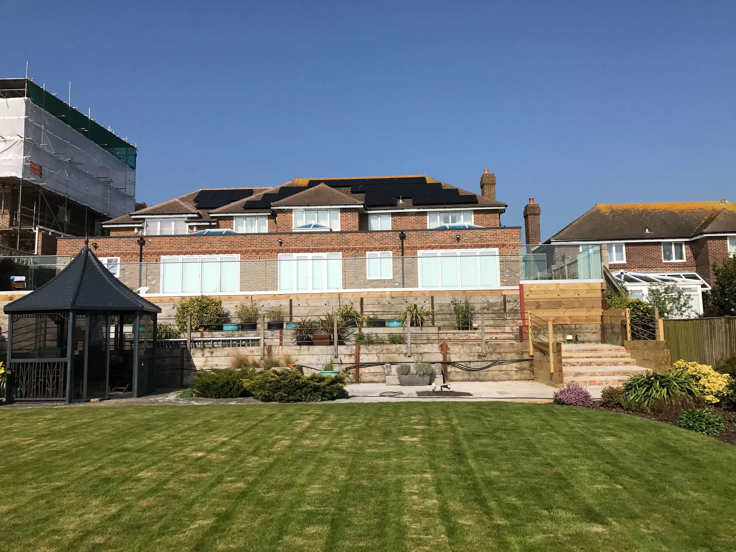 2 Roedean Finished Garden.JPG