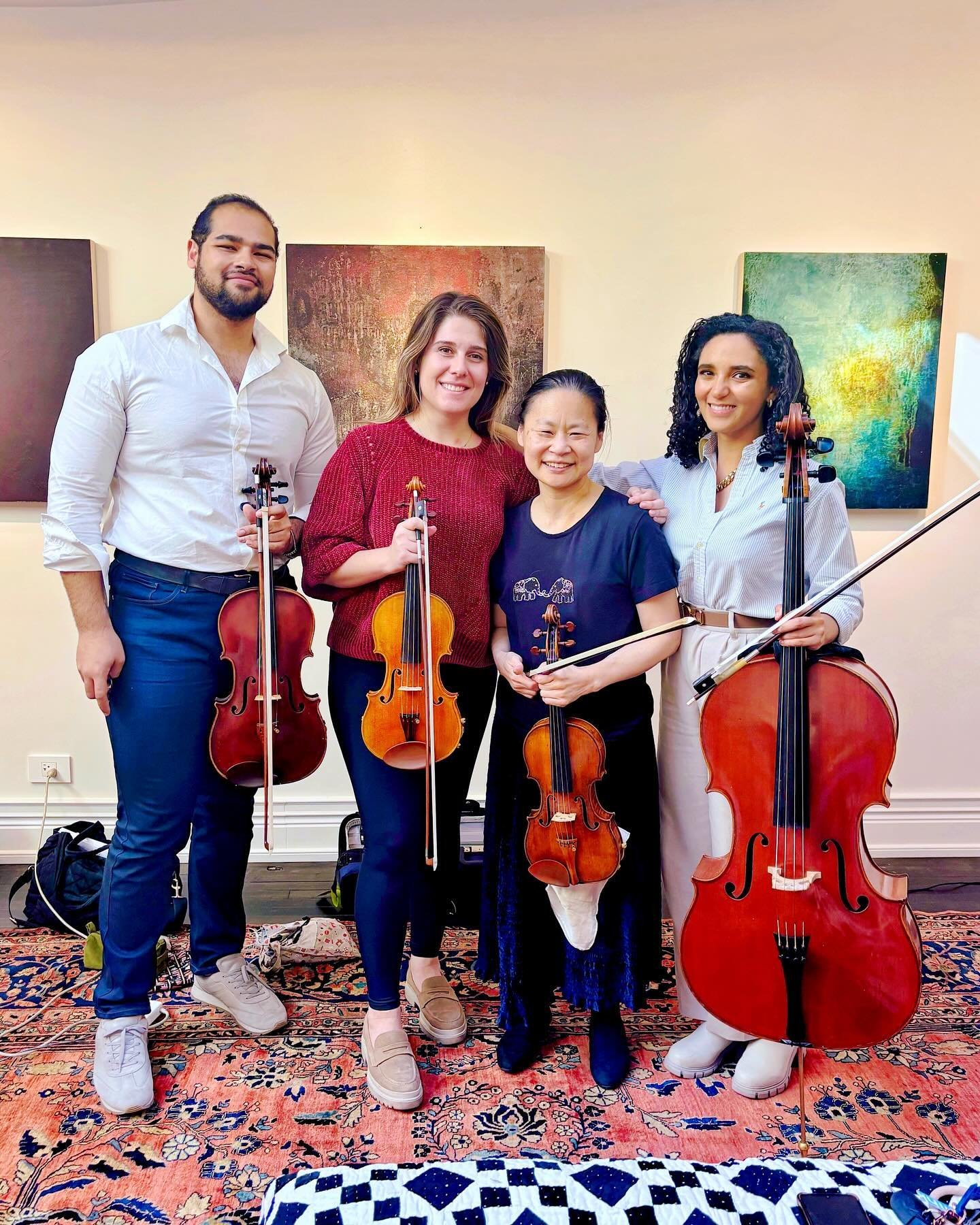 Recording day today with the one, the only, Midori 👑

Thank you @beprimitive for generously allowing us use of the space! 🎵

@julesgraef 
@kissykrissy777 
@julianiensemble