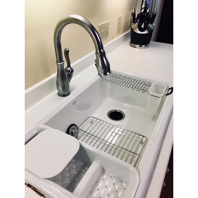 Installed this new sink, faucet, and disposal today. We&rsquo;re loving these single compartment farm sinks. What do you think? #huntsvilleal #plumbing