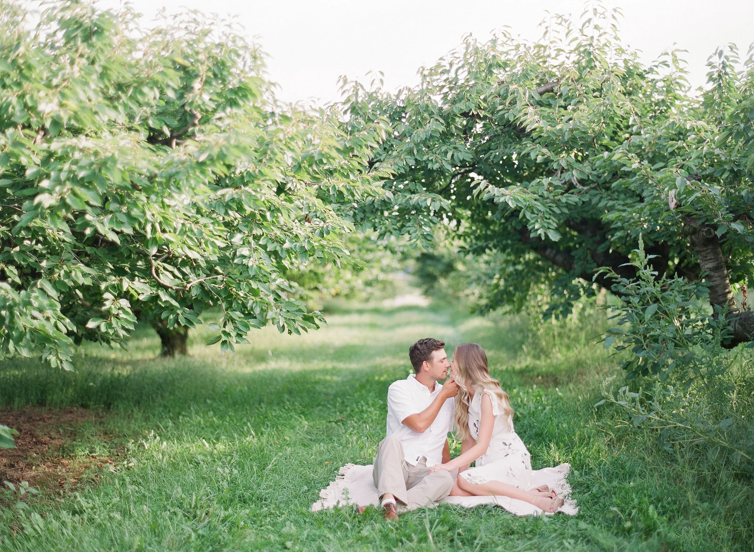 MEGANLAURAPHOTOGRAPHY-000093730006.jpg