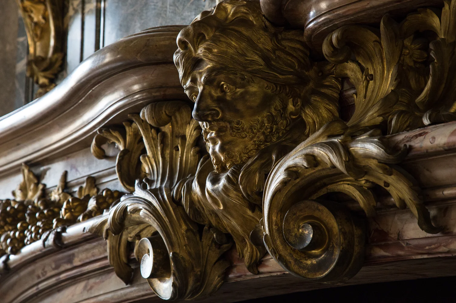 Annie Gentil-Kraatz Website Versailles (1 of 1).jpg