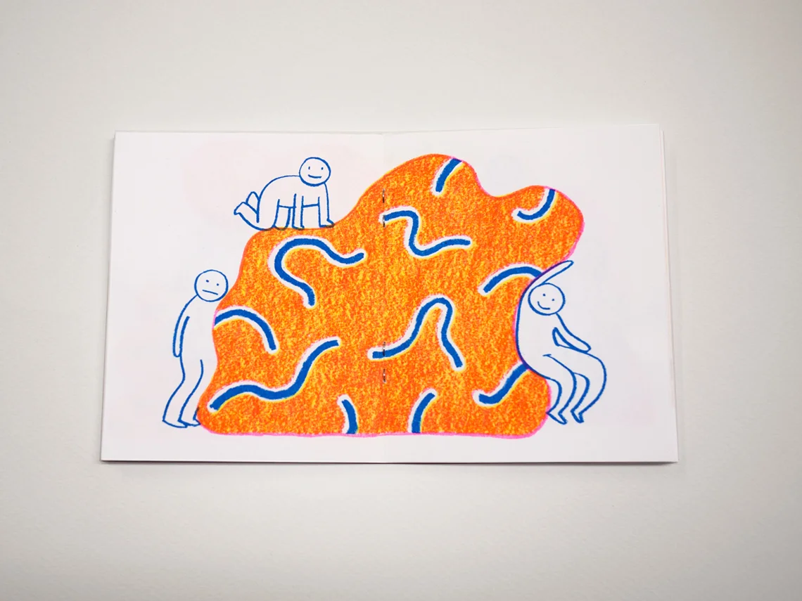 AMOEBA_ccenterfoldjpg