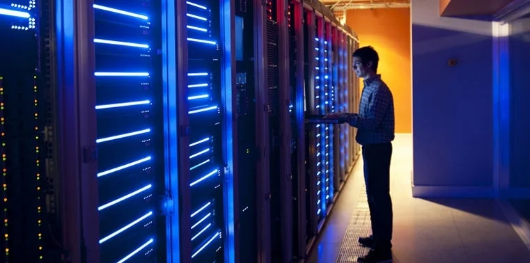 Server_room.jpg