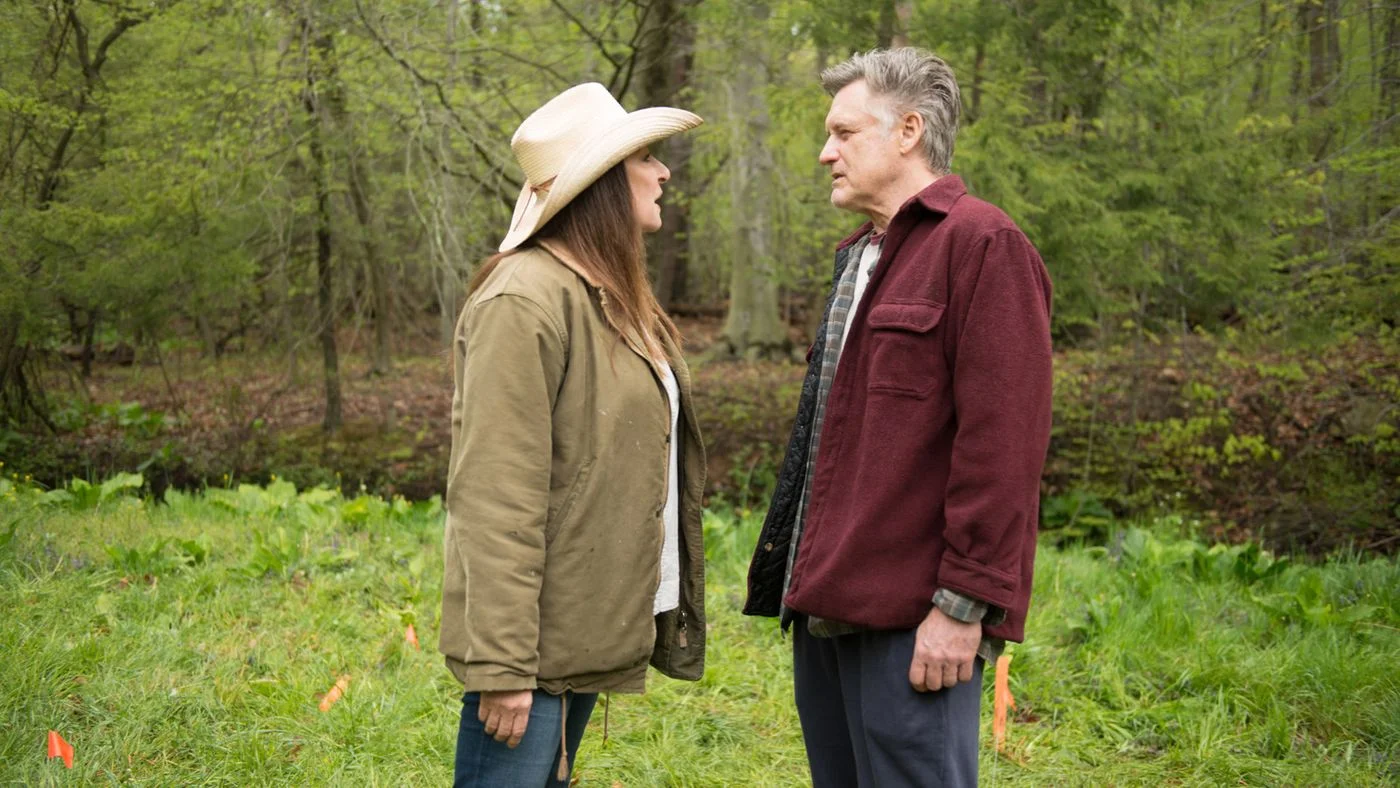 Los Angeles Times Review: Angelica Huston and Bill Pullman are superb in the poignant, amusing family drama 'Trouble'