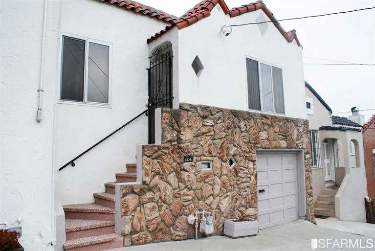 SOLD! Congrats to A&A