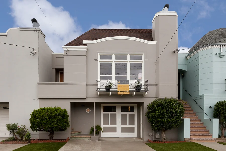 SOLD! Congrats to B&J!