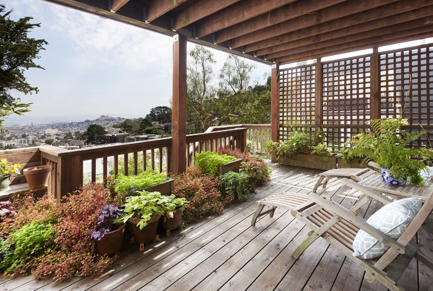 675_GrandView-2Deck.jpg