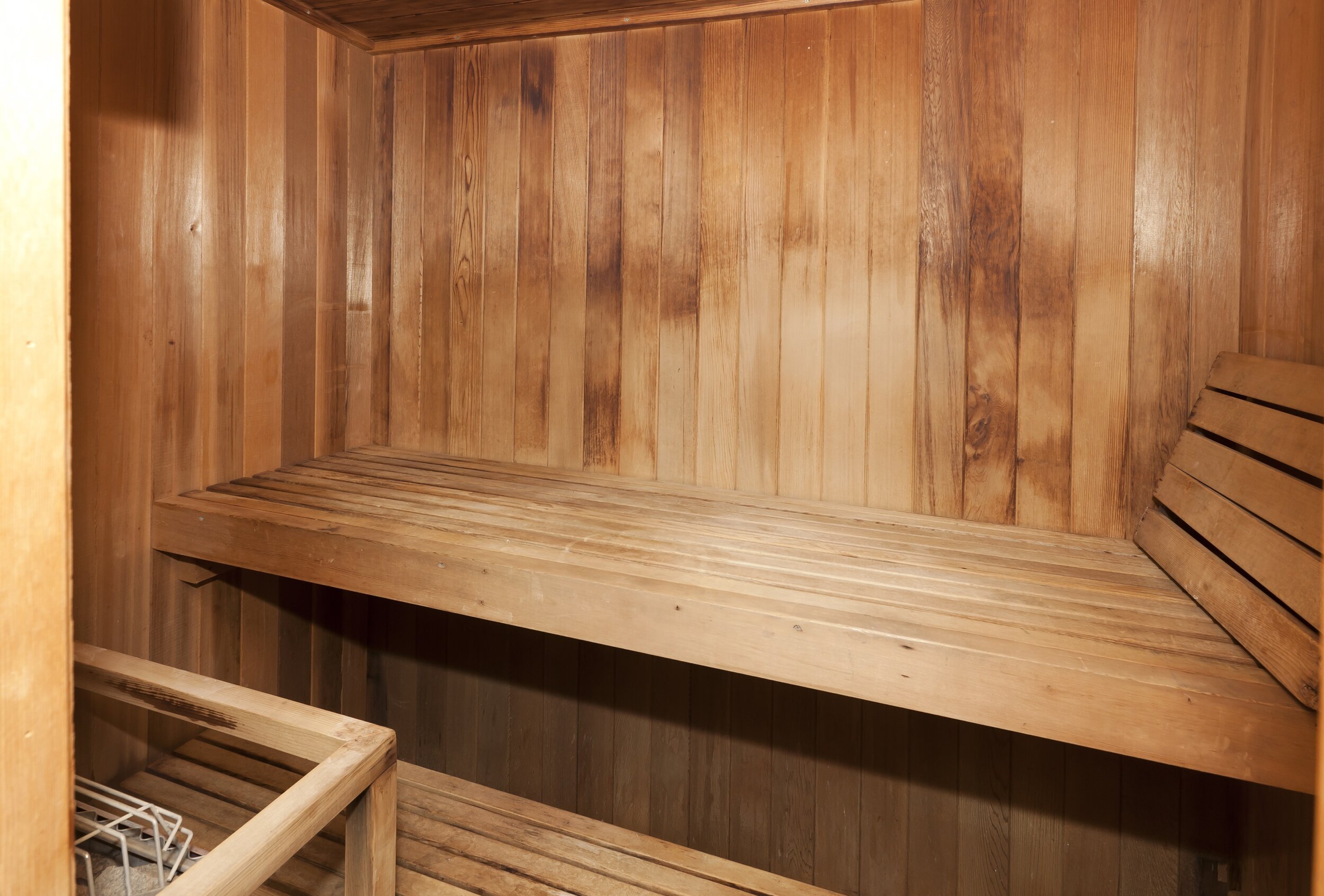 1483Sutter_Sauna.jpg