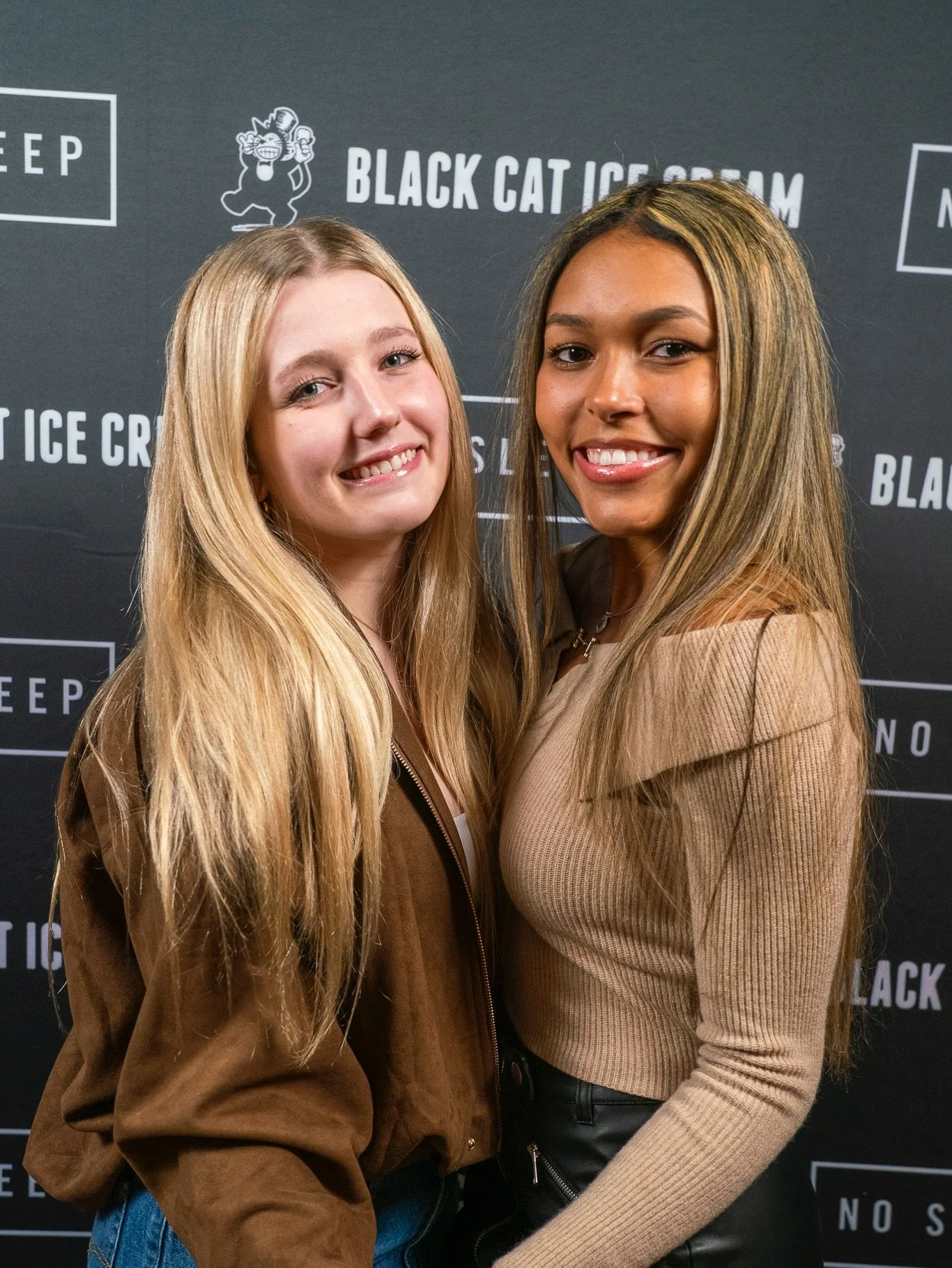 Tales from the photobooth! The show wouldn&rsquo;t be possible without all of you. Pt. 3

📸: @dannydoespix