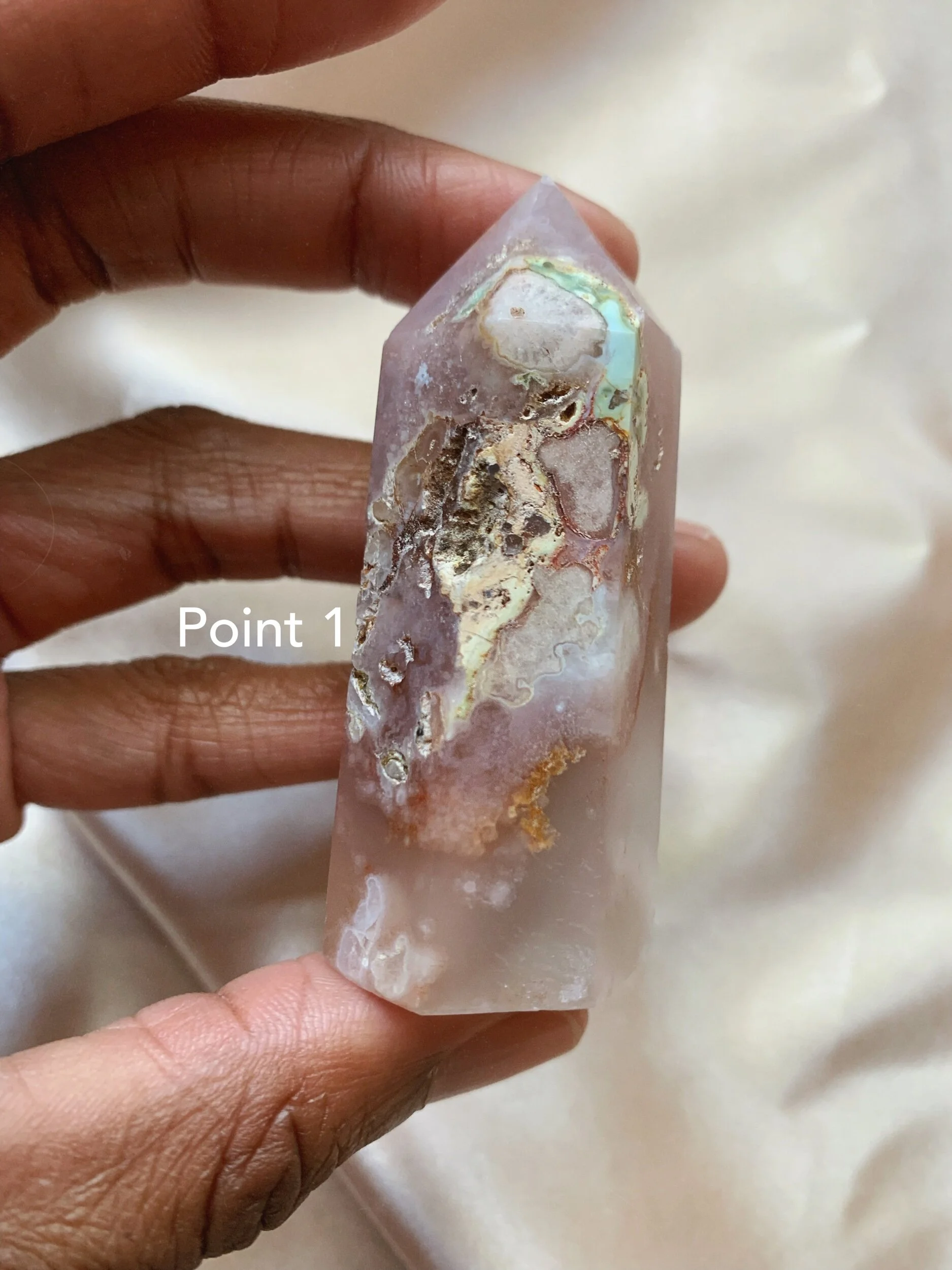 8BC484D7-B47F-4B5D-8246-C506A5541DC4